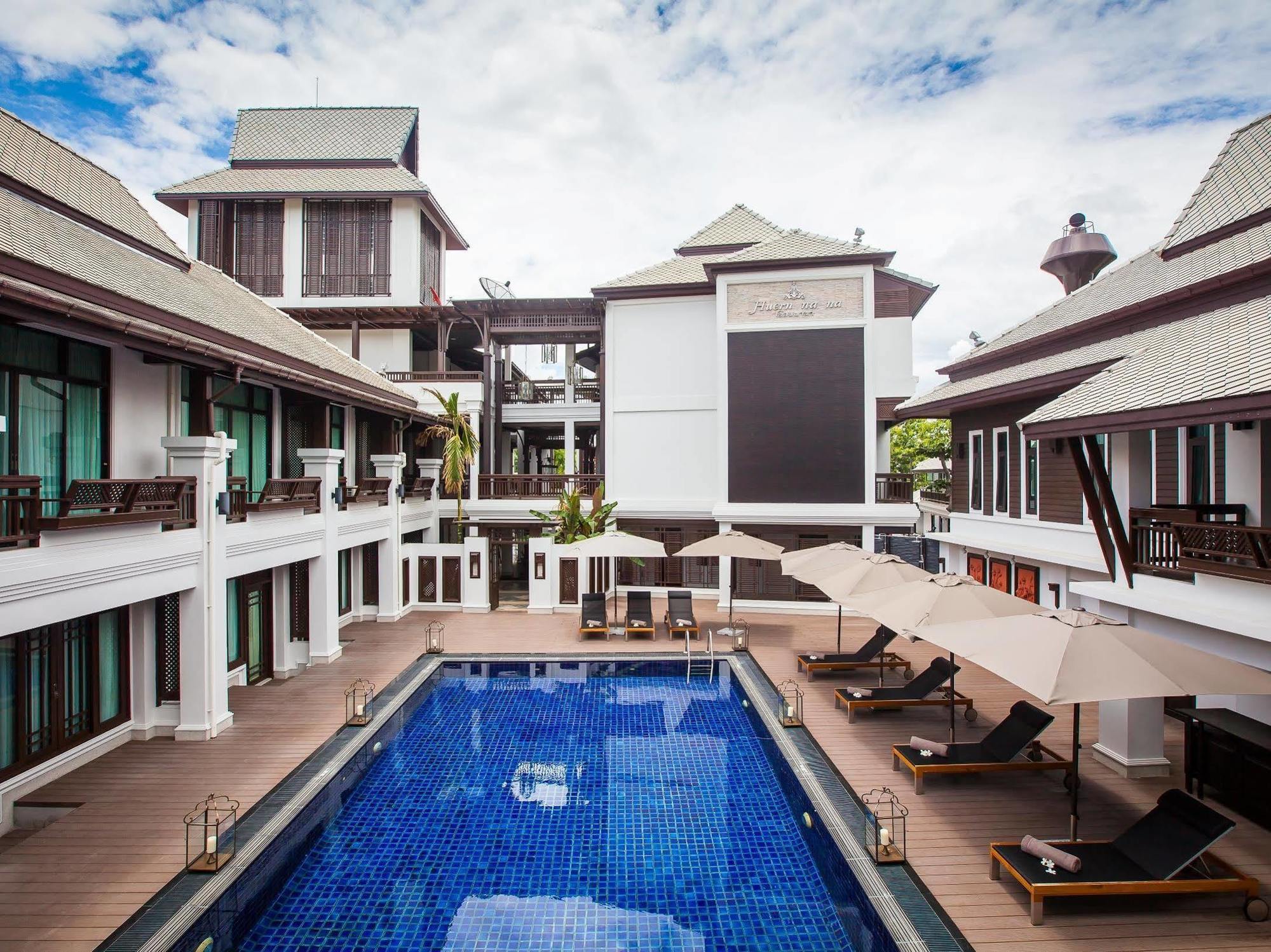 Huernnana Boutique Hotel Phrae Εξωτερικό φωτογραφία