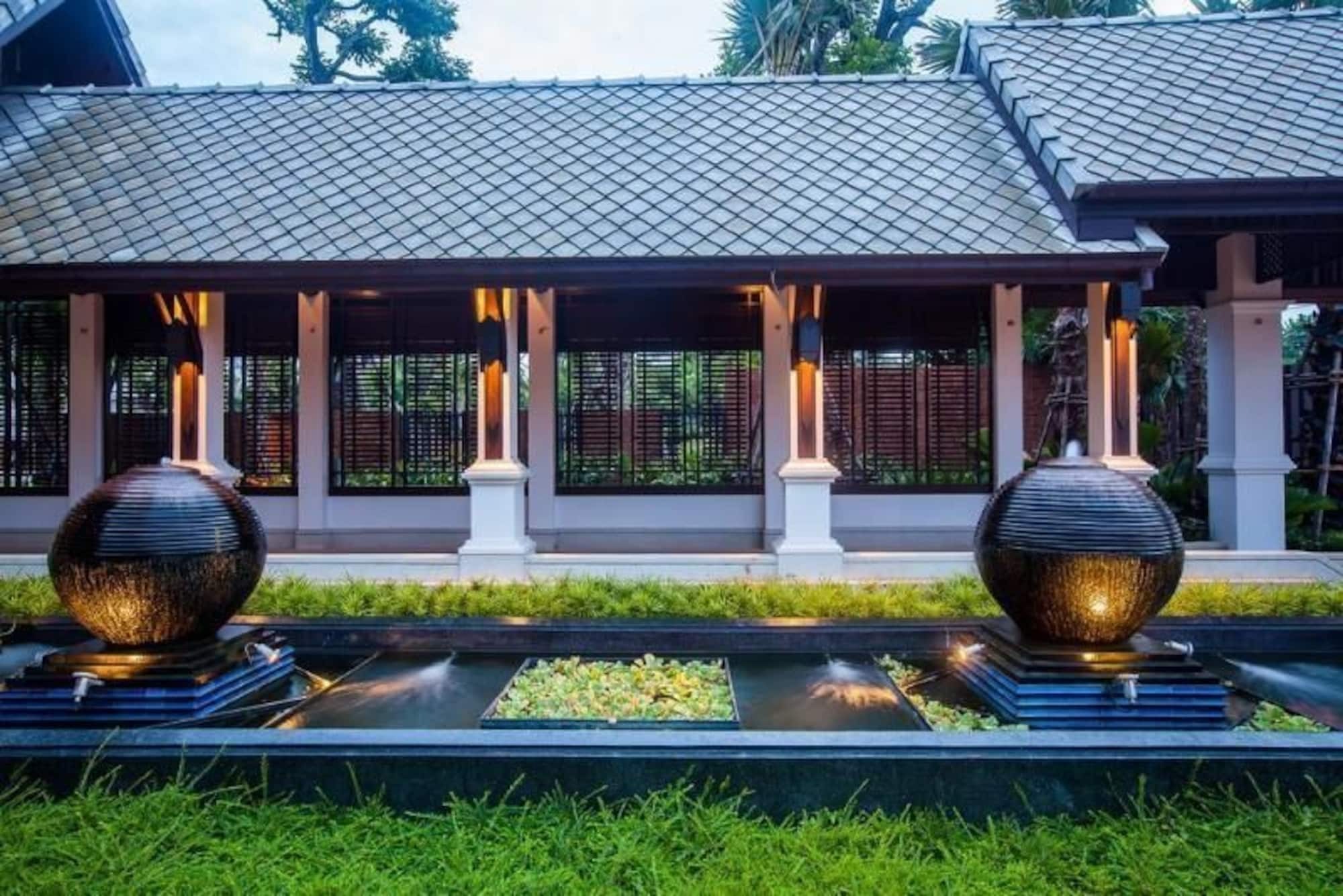 Huernnana Boutique Hotel Phrae Εξωτερικό φωτογραφία
